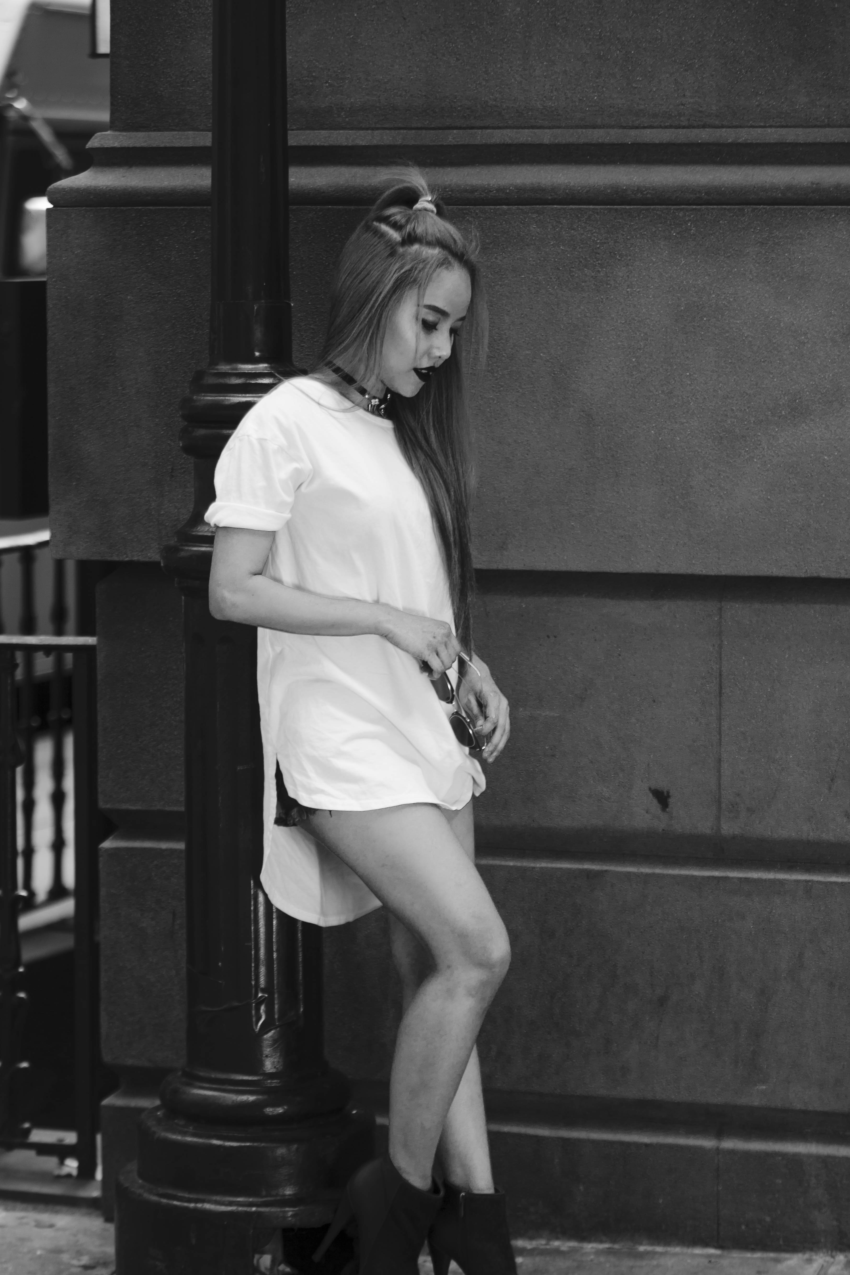 leaning 2